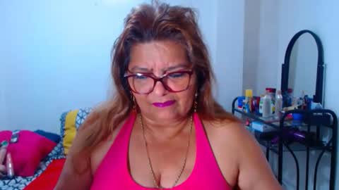 Snapshot of maturehot649 chatting on 18, 3, 2026 maturehot649 online show from 18, 3, 2026