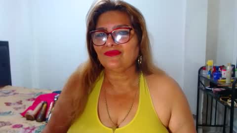 Snapshot of maturehot649 chatting on 7, 4, 2026 maturehot649 online show from 7, 4, 2026