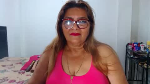 Snapshot of maturehot649 chatting on 9, 4, 2026 maturehot649 online show from 9, 4, 2026