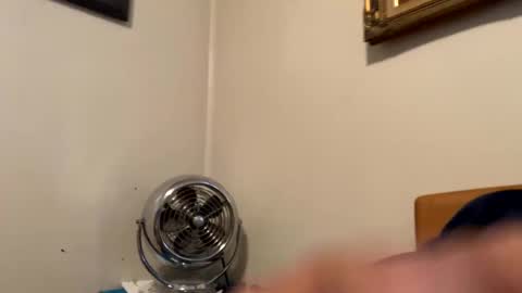 Snapshot of maturejerky chatting on 14, 9, 2025 maturejerky online show from 14, 9, 2025