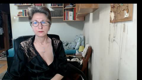 maturekate online show from 16, 9, 2025
