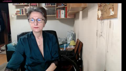 maturekate online show from 21, 9, 2025