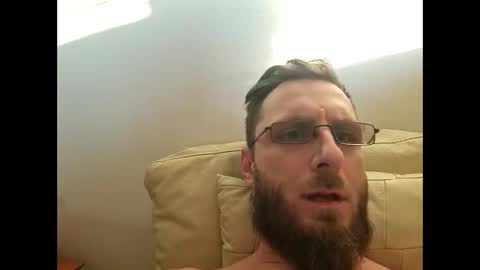 Snapshot of matuschko chatting on 2, 3, 2025 Matuschko online show from 2, 3, 2025