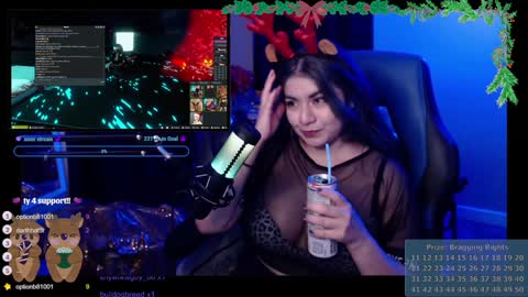 Snapshot of maudlinbrat chatting on 29, 12, 2024 maudLin online show from 29, 12, 2024