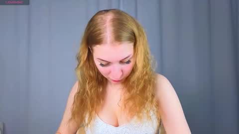 maureencoombs online show from 24, 9, 2025