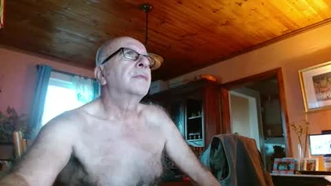 Maurice online show from 12, 12, 2024