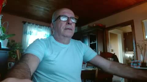 Maurice online show from 1, 10, 2025