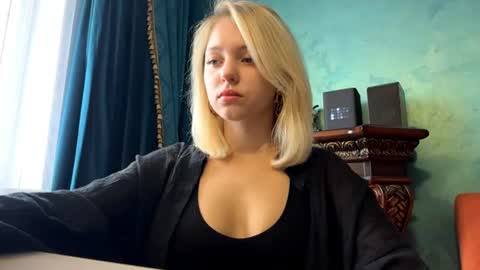 Eva  1st day online show from 19, 6, 2026