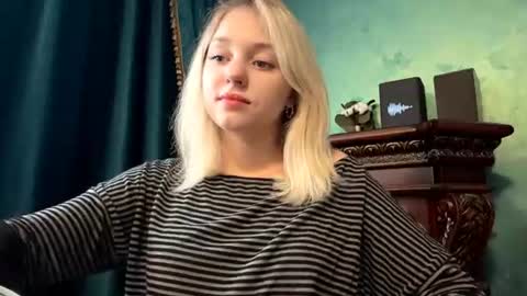 Eva  1st day online show from 9, 7, 2026