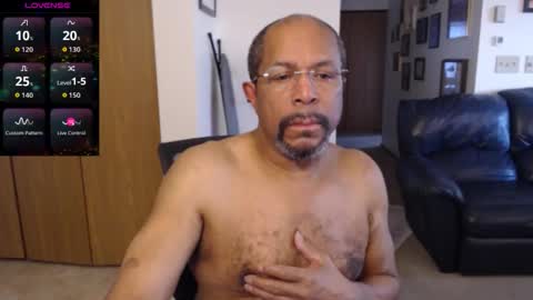 Snapshot of mauricewilson86 chatting on 14, 2, 2026 mauricewilson86 online show from 14, 2, 2026