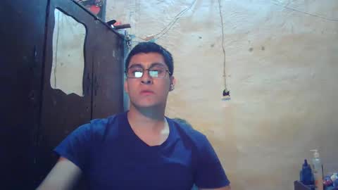 Snapshot of maurodirty chatting on 5, 3, 2025 Mauro online show from 5, 3, 2025