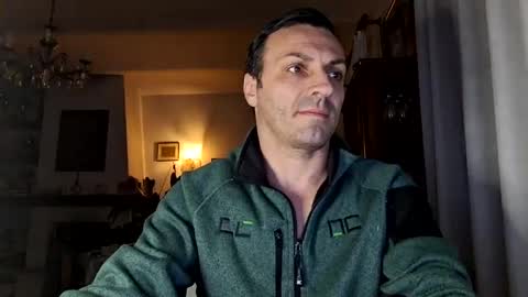 Snapshot of maury311278 chatting on 4, 3, 2025 Marcellobausola s k i -p e online show from 4, 3, 2025