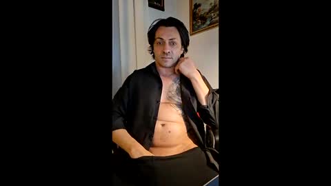 Snapshot of maury311278 chatting on 21, 12, 2025 Marcellobausola s k i -p e online show from 21, 12, 2025