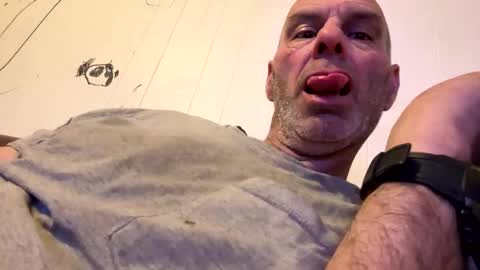 Snapshot of maverick7000 chatting on 5, 2, 2025 maverick7000 online show from 5, 2, 2025