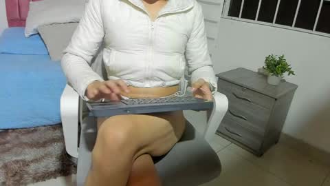 Snapshot of maverick_angel chatting on 15, 4, 2026 Maverick online show from 15, 4, 2026