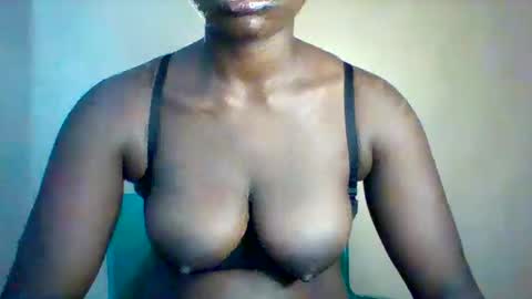 Snapshot of maverlous_pussy900 chatting on 10, 3, 2026 Maverlous pussy online show from 10, 3, 2026