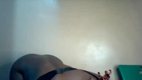 Snapshot of maverlous_pussy900 chatting on 4, 4, 2026 Maverlous pussy online show from 4, 4, 2026