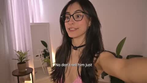 Maria Victoria Schedule 2pm until 9pm GMT-5 online show from 11, 10, 2025