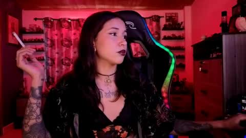 Snapshot of mavis_fuentes chatting on 8, 6, 2026 Hilary online show from 8, 6, 2026