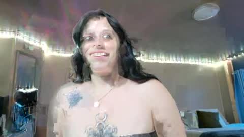 Snapshot of mavismable chatting on 18, 7, 2026 mavismable online show from 18, 7, 2026
