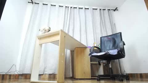 Max Collins online show from 28, 11, 2025