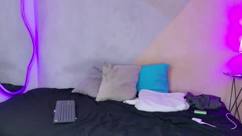 Snapshot of max_cumpower72 chatting on 28, 9, 2025 max_cumpower72 online show from 28, 9, 2025