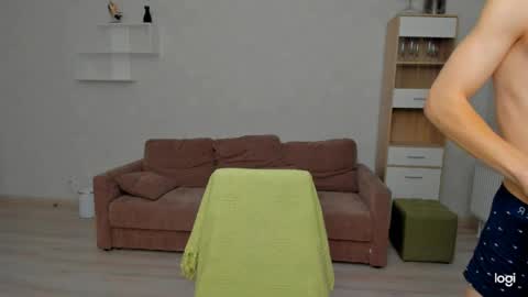 Snapshot of max_foks_ chatting on 20, 4, 2026 max_foks_ online show from 20, 4, 2026