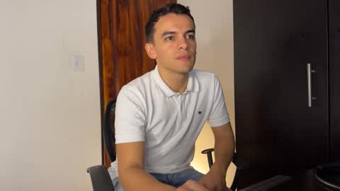 Max Lancaster online show from 8, 12, 2024