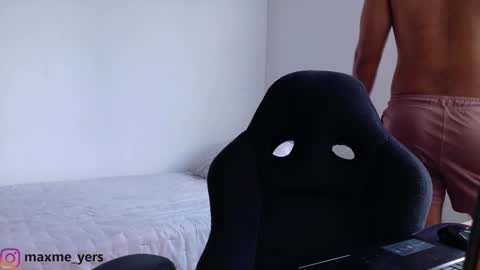 max_meyer online show from 30, 9, 2025