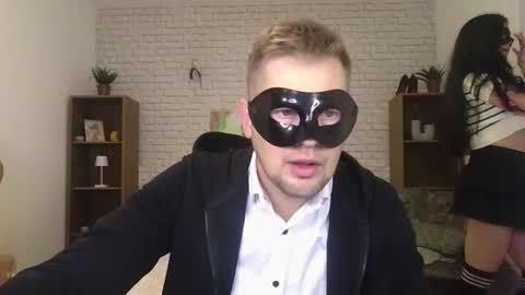 Max  Aliya online show from 25, 9, 2025