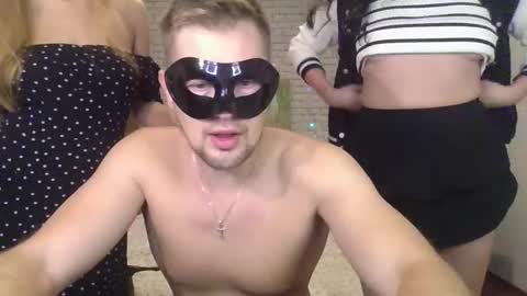 Max  Aliya online show from 30, 9, 2025