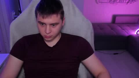 Snapshot of max_sm1th chatting on 24, 2, 2026 Max online show from 24, 2, 2026