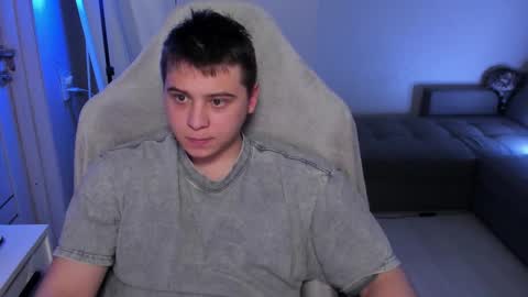 Snapshot of max_sm1th chatting on 28, 2, 2026 Max online show from 28, 2, 2026