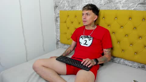 Snapshot of max_sstteel chatting on 11, 4, 2026 max_sstteel online show from 11, 4, 2026