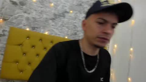 Snapshot of max_sstteel chatting on 17, 4, 2026 max_sstteel online show from 17, 4, 2026