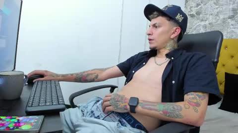 Snapshot of max_sstteel chatting on 30, 4, 2026 max_sstteel online show from 30, 4, 2026