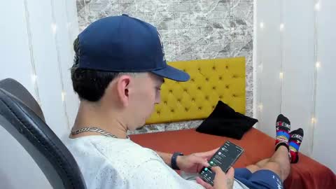 Snapshot of max_sstteel chatting on 1, 5, 2026 max_sstteel online show from 1, 5, 2026