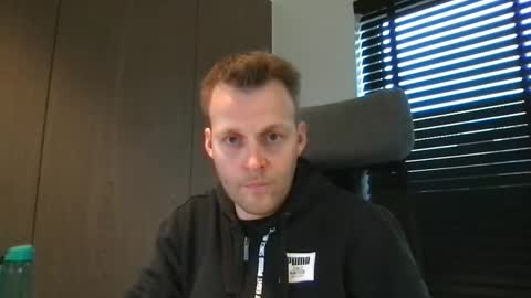 Snapshot of max_straight_1 chatting on 6, 2, 2025 Max take off clothes online show from 6, 2, 2025