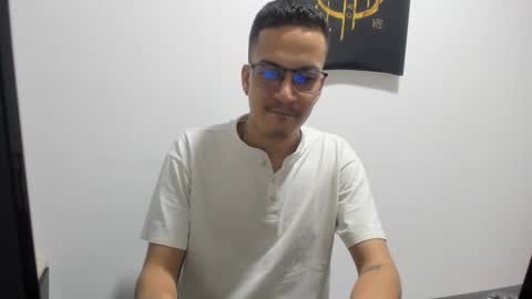 Snapshot of max_vellon1 chatting on 30, 4, 2026 max_vellon1 online show from 30, 4, 2026