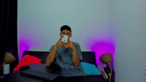 MAX     online show from 13, 1, 2026