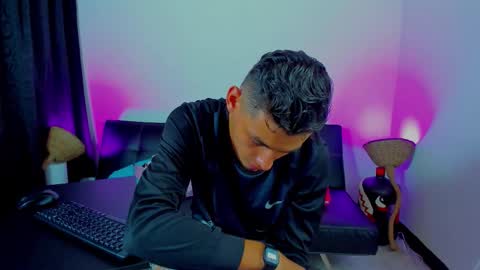 MAX     online show from 16, 1, 2026