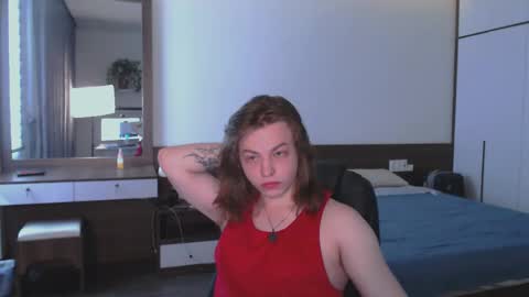 Snapshot of max_yang chatting on 27, 4, 2026 max_yang online show from 27, 4, 2026