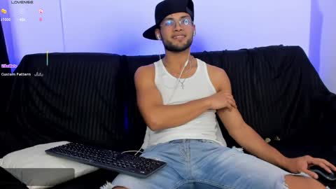 Snapshot of maxconor1 chatting on 14, 4, 2026 Max Conor online show from 14, 4, 2026