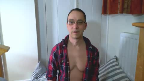 Max Davies online show from 13, 2, 2026