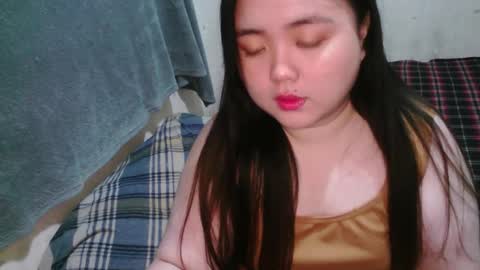 Snapshot of maxie_cat chatting on 22, 10, 2025 Maxie online show from 22, 10, 2025