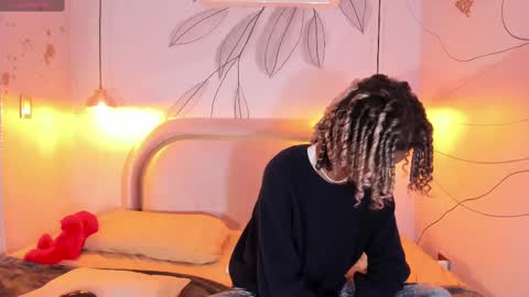 maxim online show from 12, 2, 2025