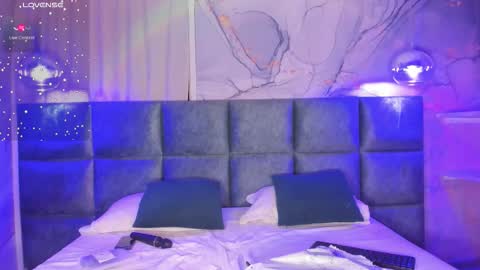 maxim online show from 5, 12, 2025