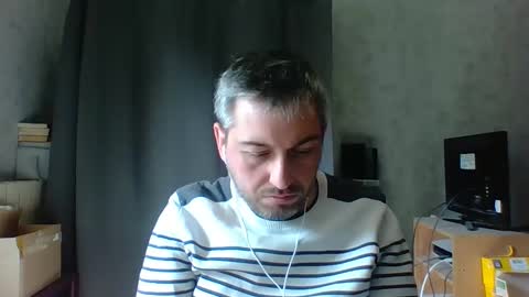 Snapshot of maximefrxx chatting on 4, 3, 2026 Maxime online show from 4, 3, 2026