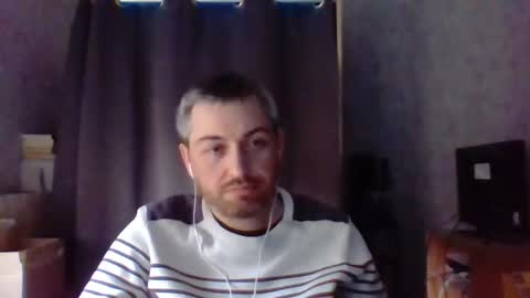 Snapshot of maximefrxx chatting on 5, 3, 2026 Maxime online show from 5, 3, 2026