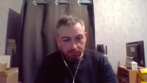 Snapshot of maximefrxx chatting on 7, 3, 2026 Maxime online show from 7, 3, 2026
